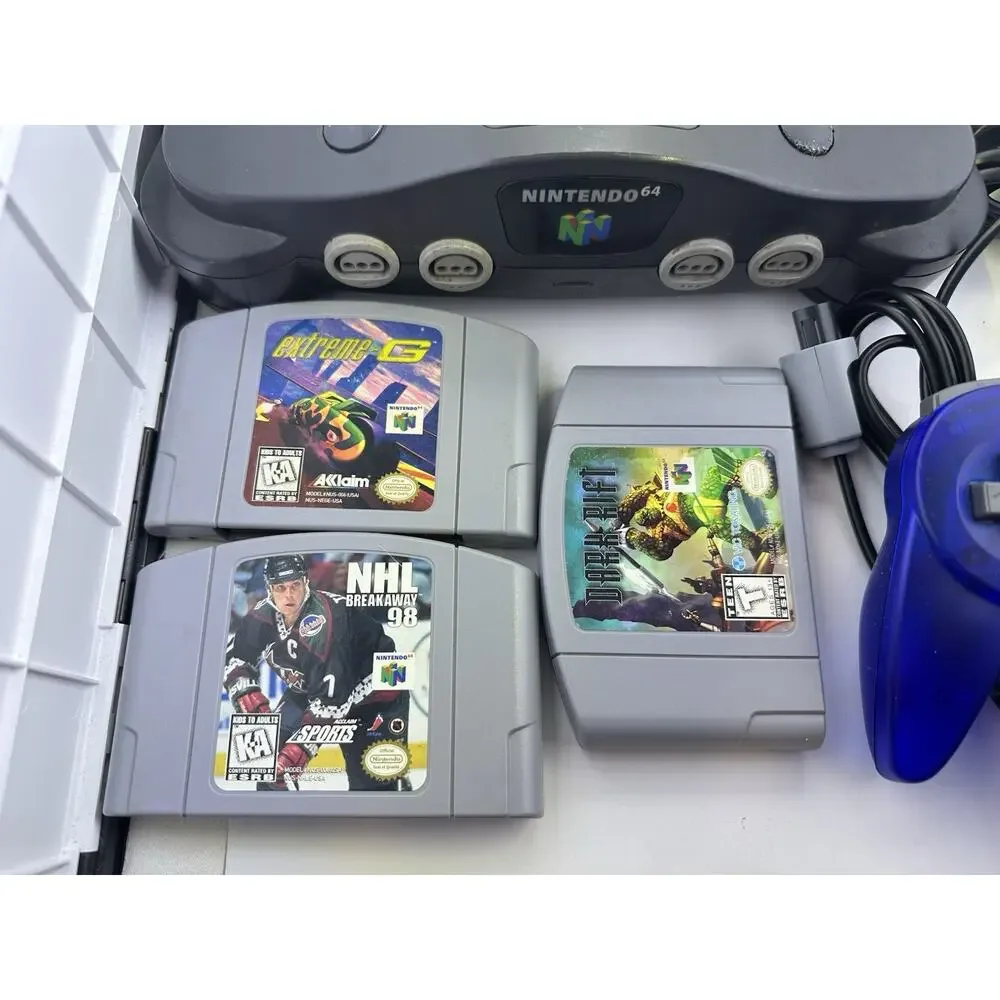 Nintendo 64 N64 Console Bundle w Controller Power Supply AV Cord 3 Games Retro